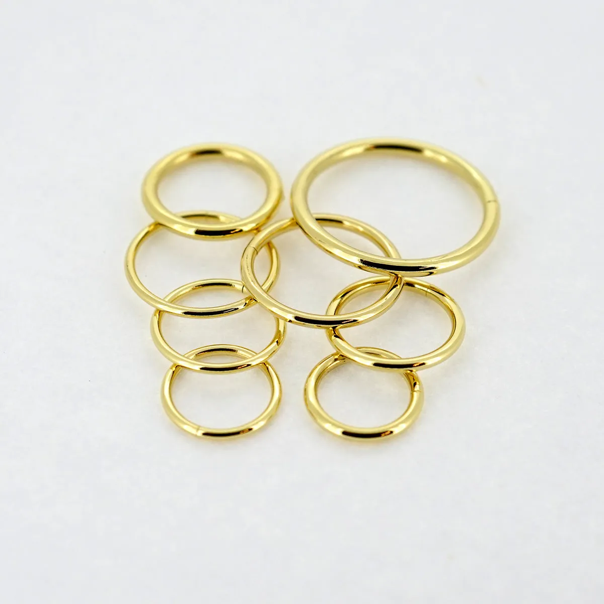 18k Gold Seamless Ring