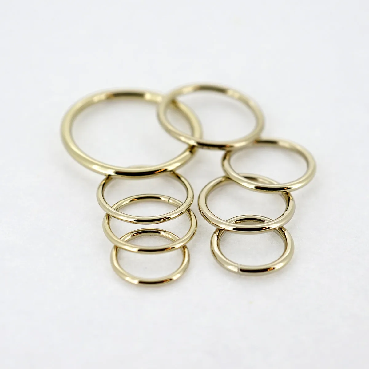 18k Gold Seamless Ring