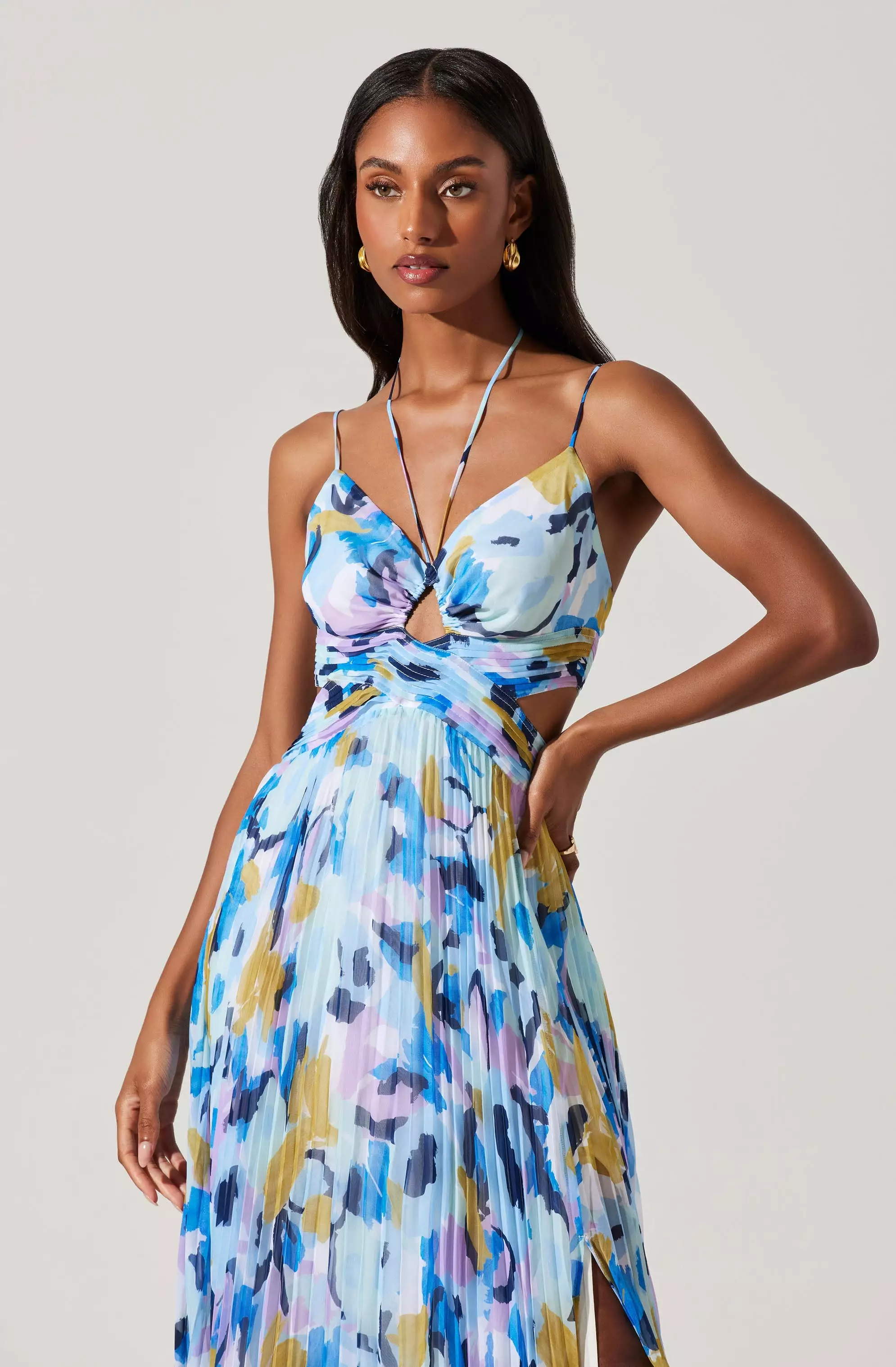 Aquata Floral Pleated Maxi Dress