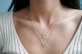 CLOVER NECKLACE