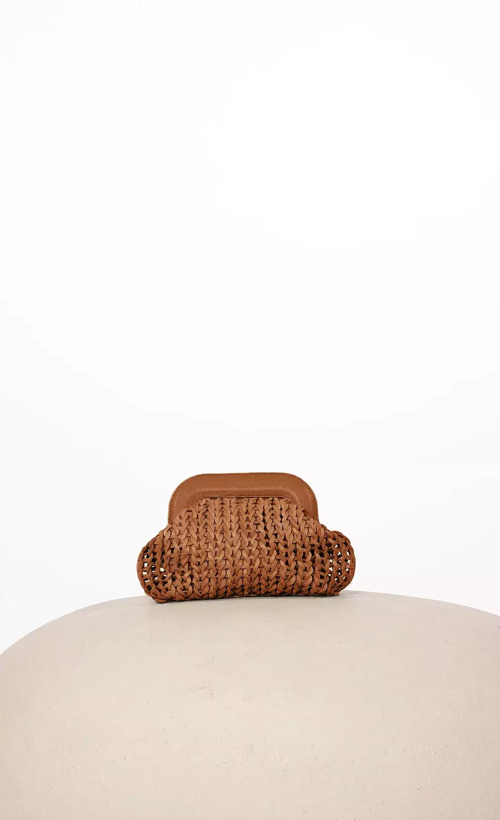 Nonchalant - Helena Clutch - Honey