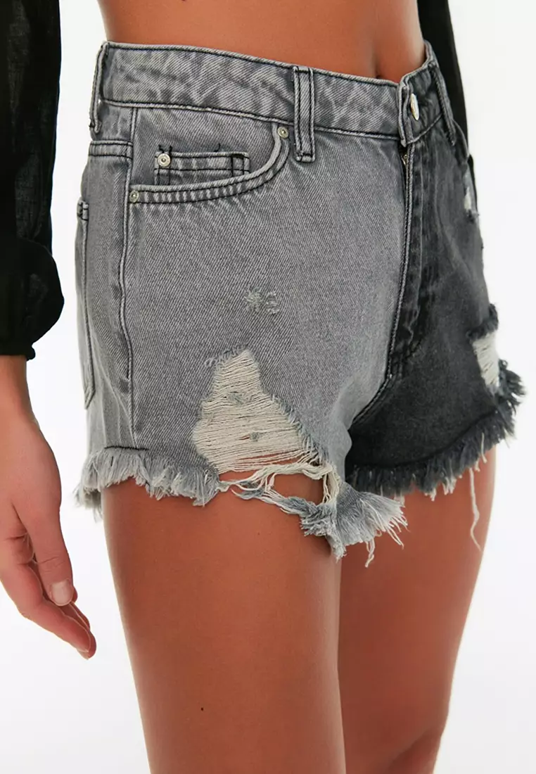 Trendyol Color Block Ripped Detail Denim Shorts